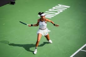 0比3不敌残阵紫百合 国米联赛17轮不败告终