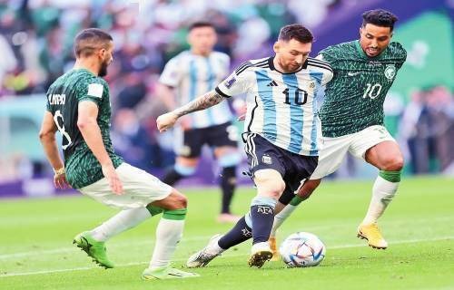 21 点策略：不同副数下的最优打法。